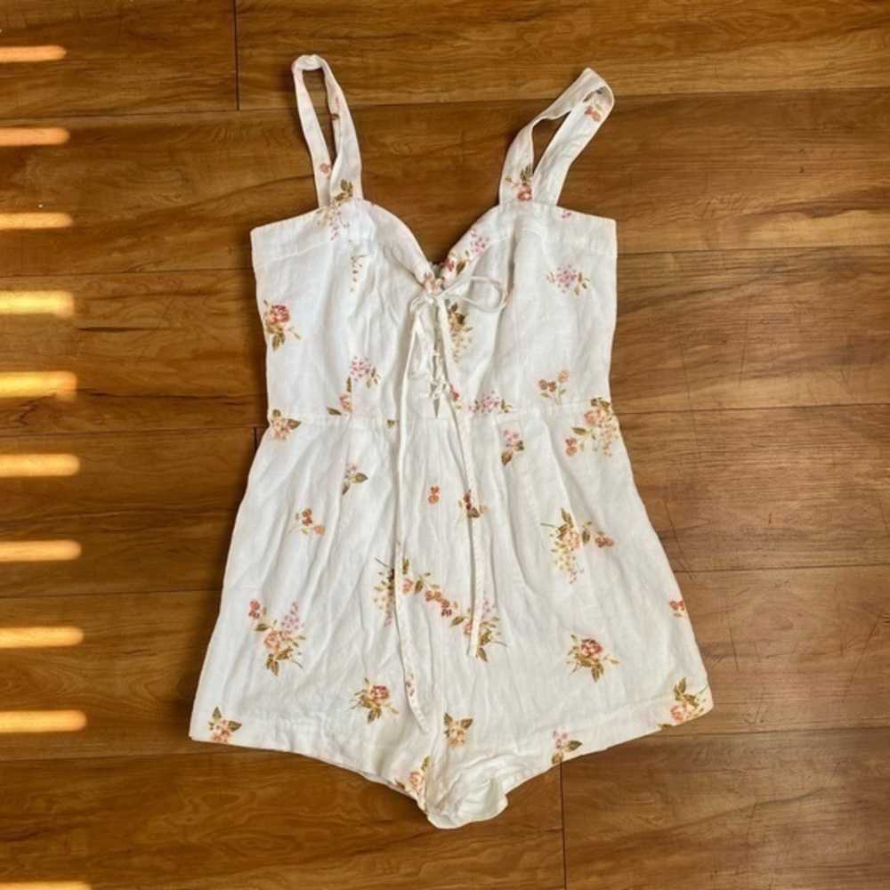 Forever 21 floral romper sz S
